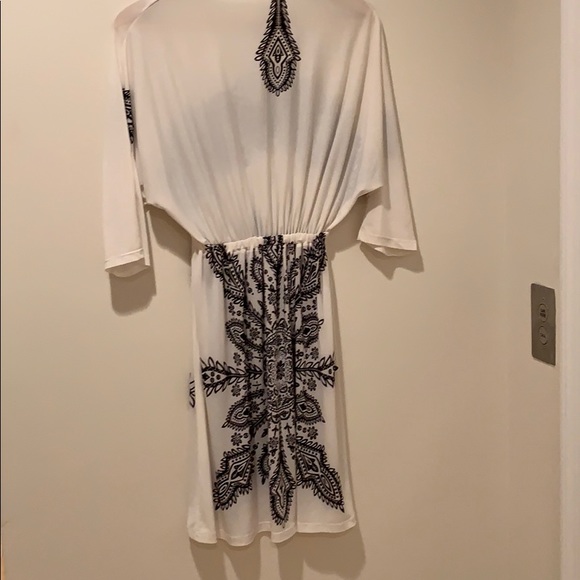 Beach/Swim coverup - Picture 4 of 4